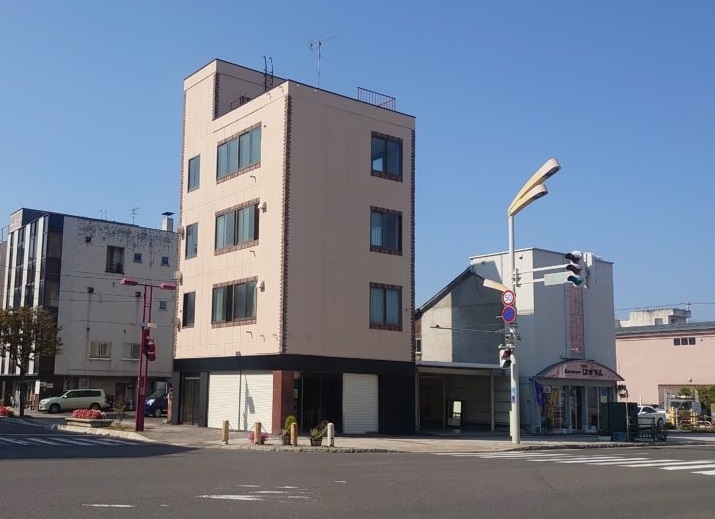 DSCPDC_0002_BURST20191001120406759-1024x576